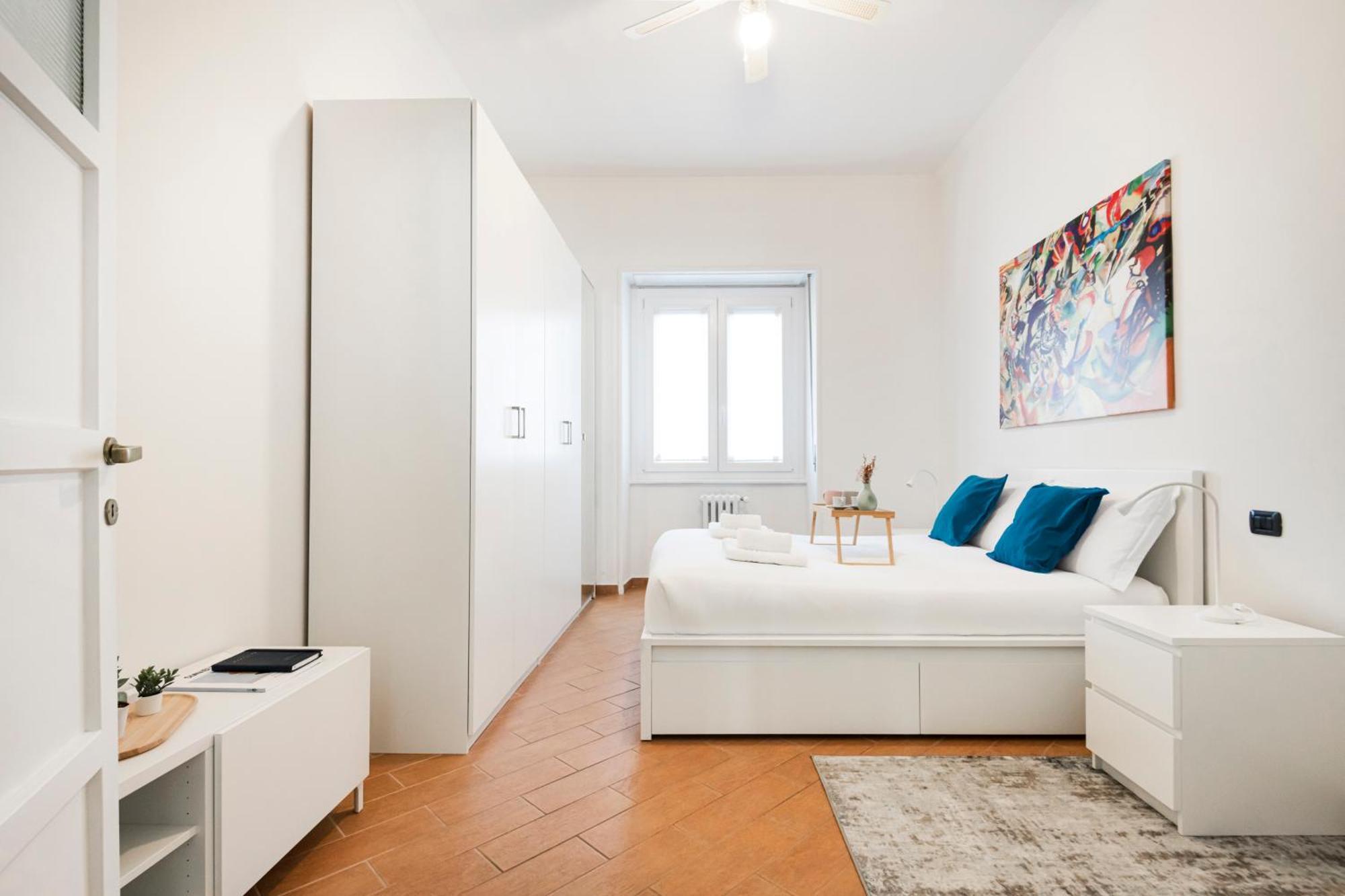 Easylife - Lovely In Porta Romana